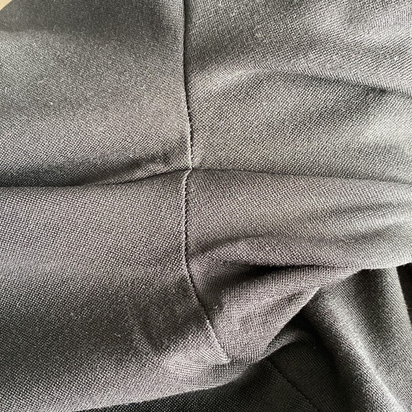 Kensie - Black Leggings with Faux Croc Leather Stripe - Picture 12 of 12